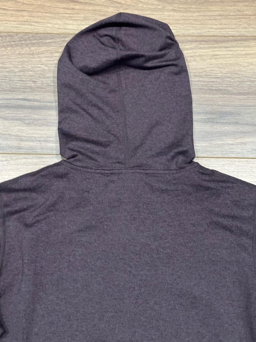 Vuori Halo Performance Full Zip Hoodie in Plum Purple Size Large - Picture 11 of 14